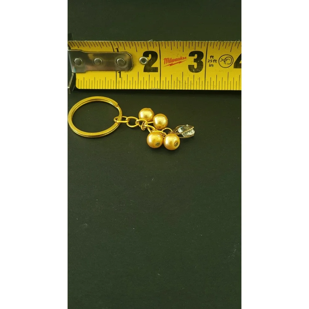 Gold Tone Faux Pearl Crystal Keychain Purse Bag Charm Cluster 7.6g 2.5in